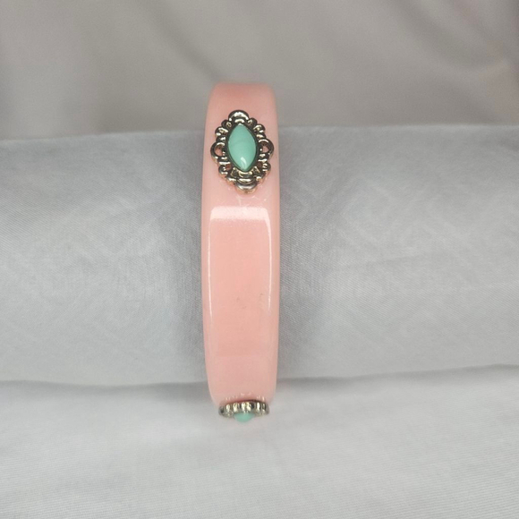 Vintage Coral 80s Bangle with Faux Turquoise Accents EUC Sz 8" Width 1/2" - Picture 2 of 9